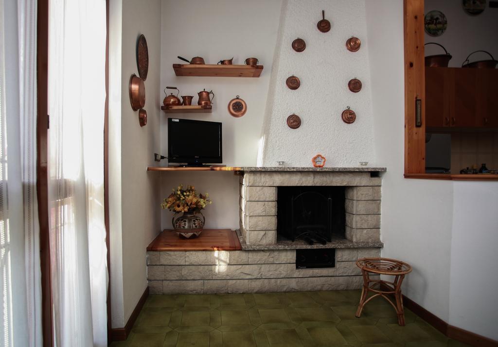 Bed and Breakfast Luna Bianca à Rozzano Extérieur photo