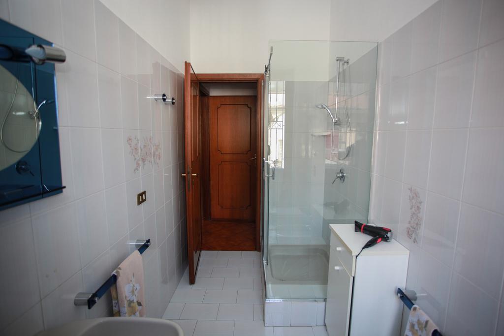 Bed and Breakfast Luna Bianca à Rozzano Extérieur photo