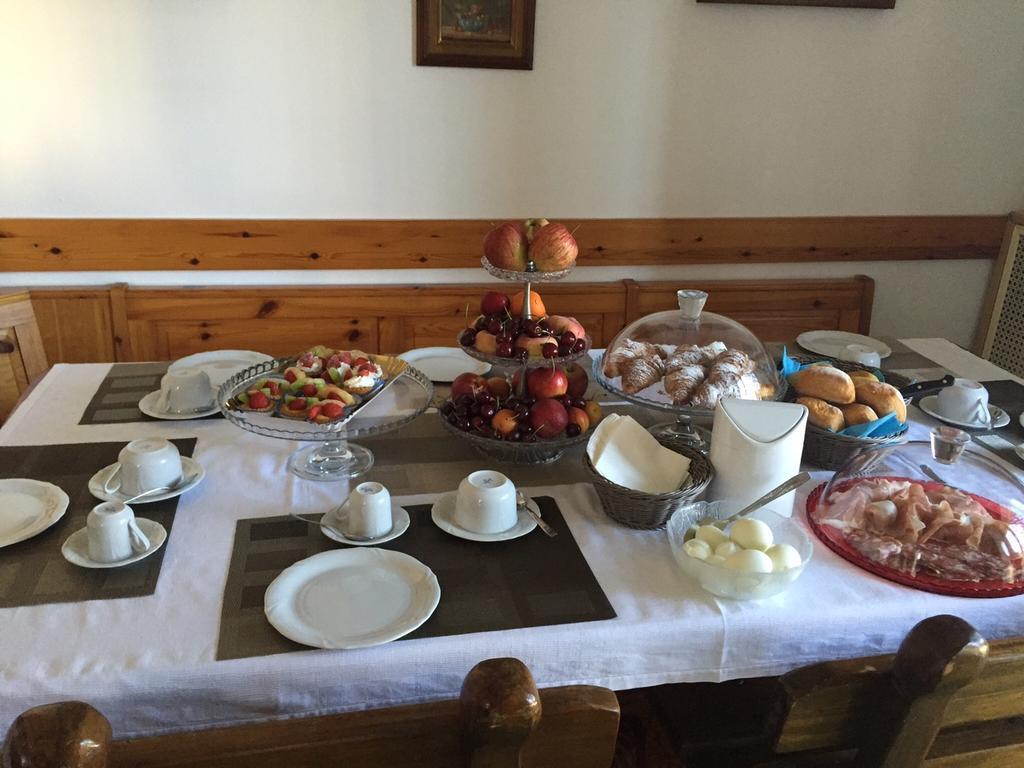 Bed and Breakfast Luna Bianca à Rozzano Extérieur photo
